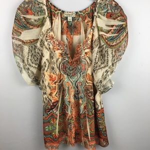 One World live and let live Top scalloped sleeve